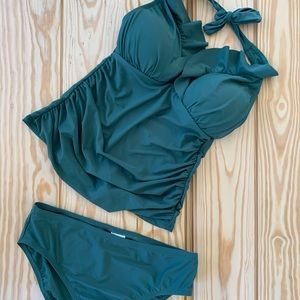 Ellen Tracy green tankini set size 8